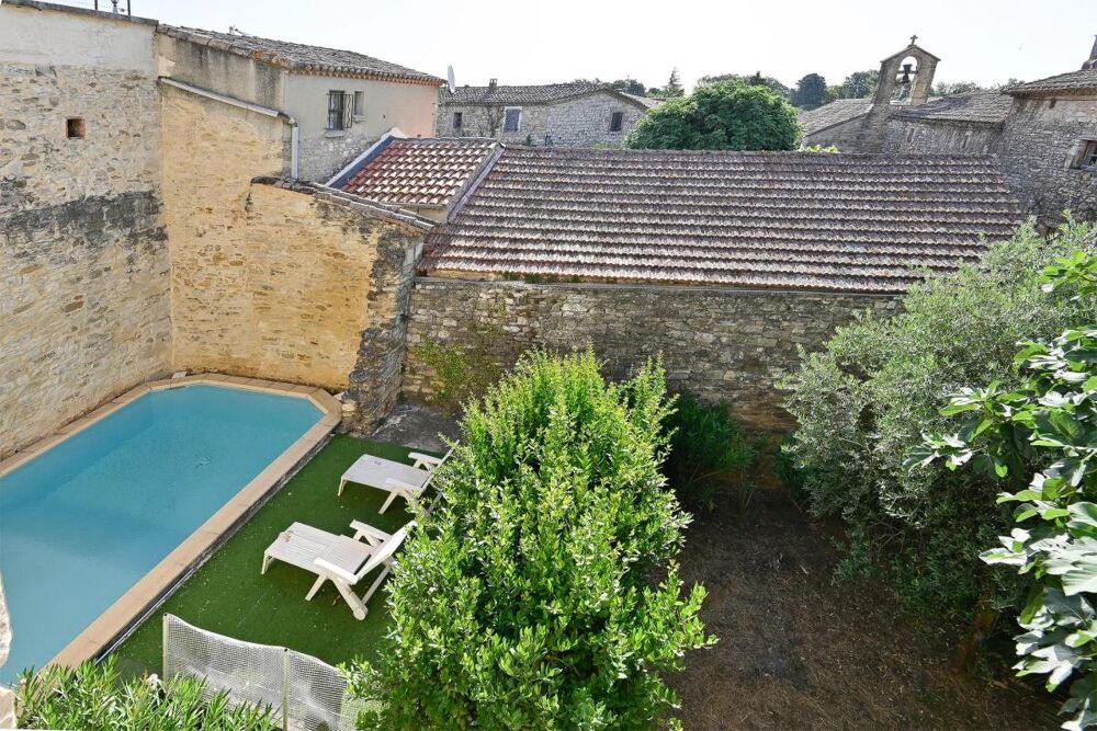 Maison de 12 pièces de 231 m² à Saint-Jean-de-Ceyrargues
