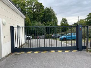  Parking / Garage à vendre 3 pièces 