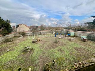  Immeuble à vendre 6 pièces 120 m²