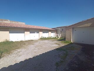  Immeuble � vendre 4 pi�ces 213 m�