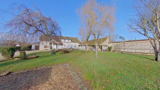  Proprit/chteau  vendre 6 pices 180 m