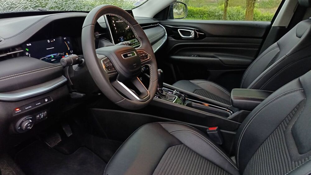 Compass 2 1.3 Phev T4 190 4xe BVA6 Limited - Automatique 2021 occasion 49000 Angers