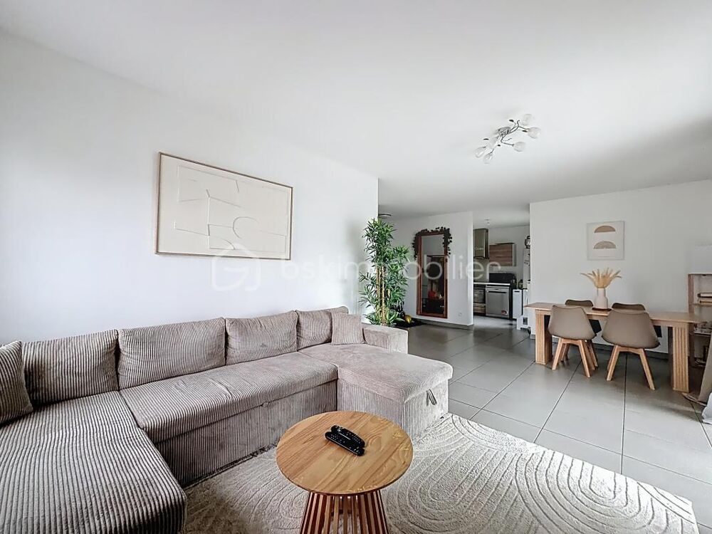 Appartement T3 de 72m2 avec Terrasse + Parking