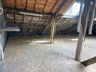  Immeuble à vendre 5 pièces 190 m²