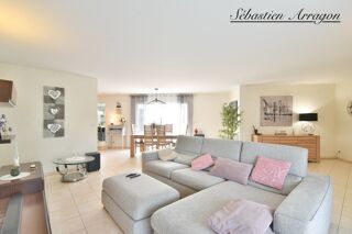 Villa à vendre 6 pièces 188 m²