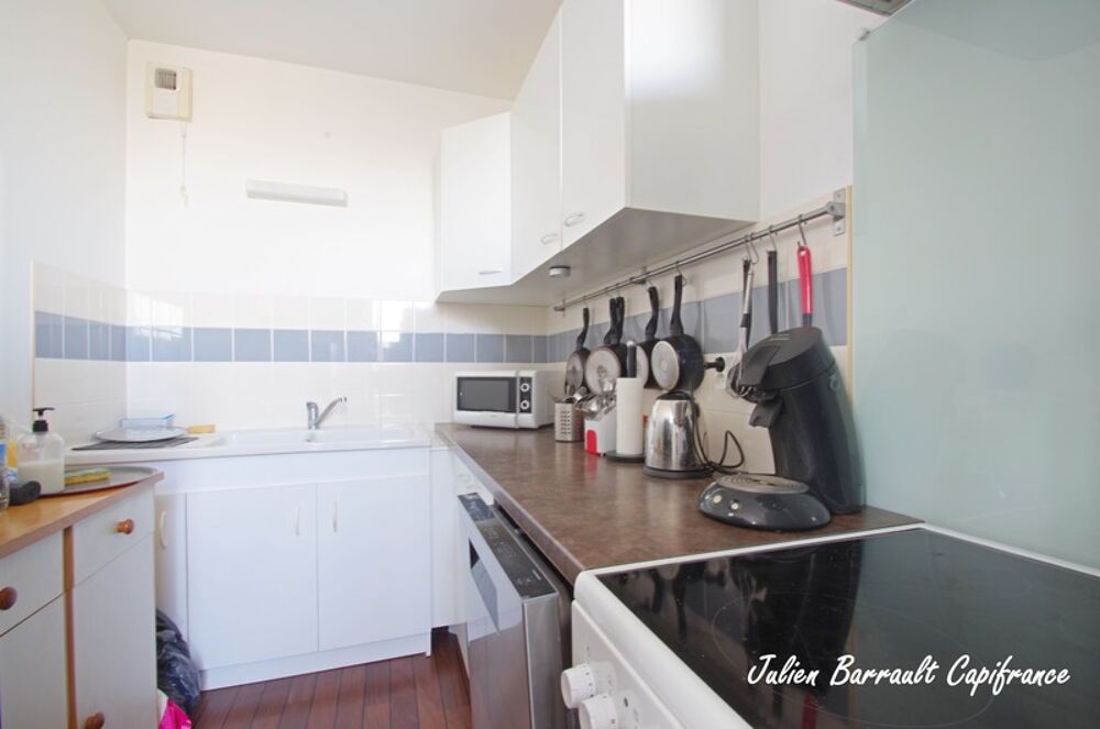 Vente Appartement Appartement T3 au dernier étage avec garage fermé (construction 2010) Poitiers