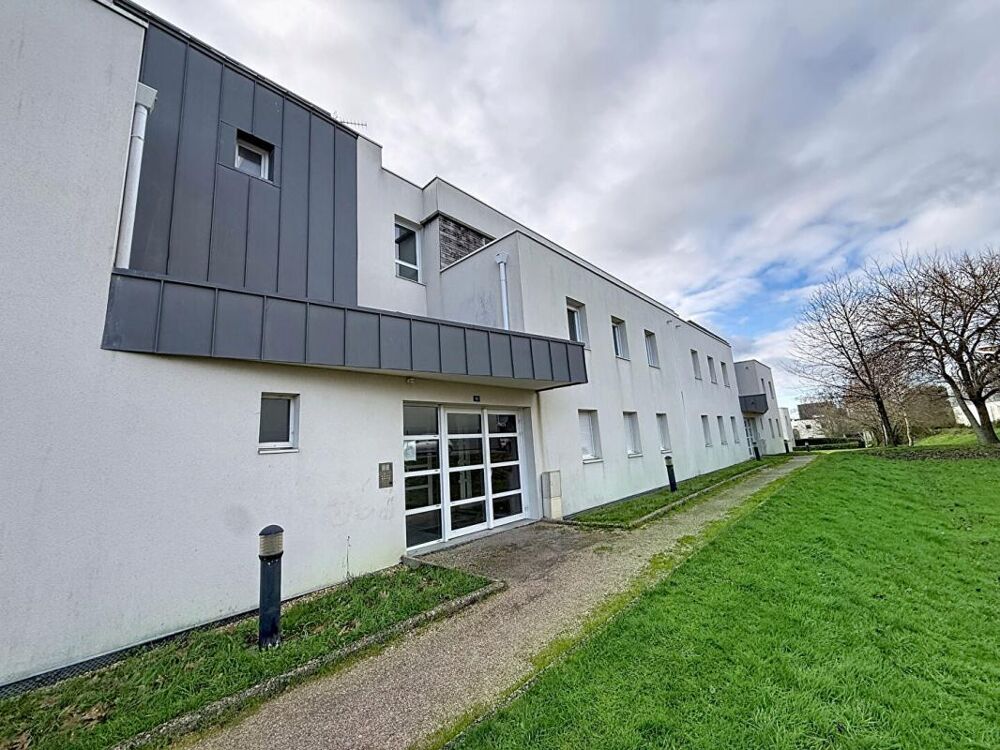 Vente Appartement VANNES Beaupré Kersec. Appartement T4 lumineux de 75,36 m² avec ascenseur, balcon sud ouest, 3 chambres et parking privatif Vannes