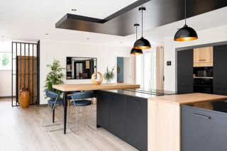  Maison à vendre 8 pièces 320 m²