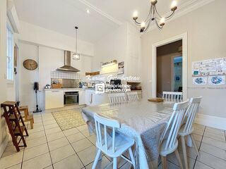  Maison  vendre 6 pices 136 m