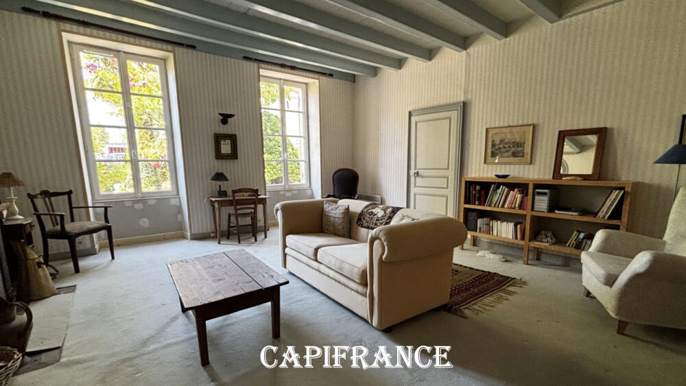 Maison bourgeoise avec charme et cachet - 5 pièces - 135 m² - PORT D'ENVAUX (17) - 365.800 €