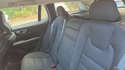 V60 2.0 D4 190 Geartronic8 Momentum - Automatique 2019 occasion 83310 Cogolin