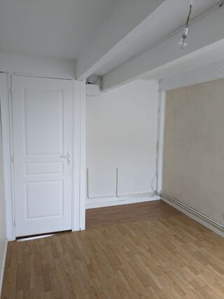  Appartement à louer 2 pièces 39 m²