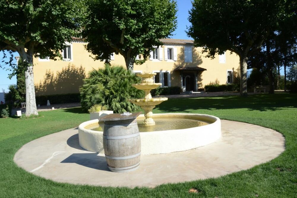 Vente Immeuble Domaine de caractère avec salle de réception, parc de 1,5 hectare et logements Beziers