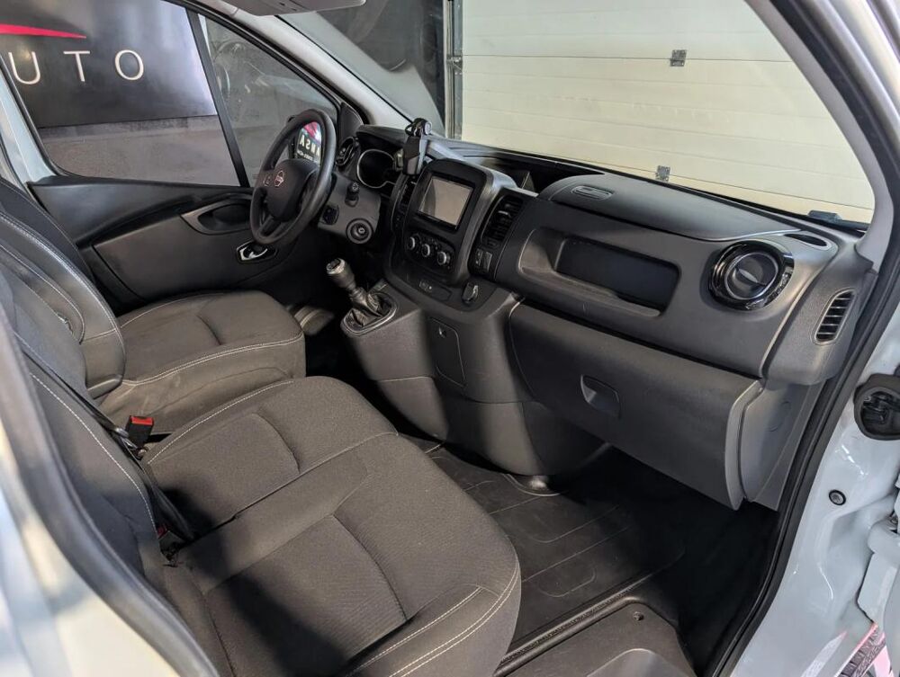 NV300 L1H1 2,8t Visia 2021 occasion 77250 Moret Loing Et Orvanne