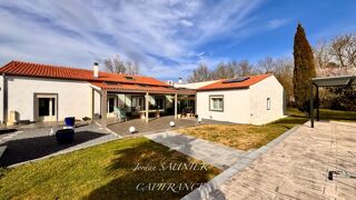  Proprit/chteau  vendre 8 pices 305 m