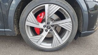 E-TRON Q8 Sportback I 55 Quattro 97 kWh 408 S line 2023 occasion 63000 Clermont Ferrand