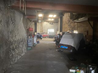  Parking / Garage � vendre 3 pi�ces 280 m�