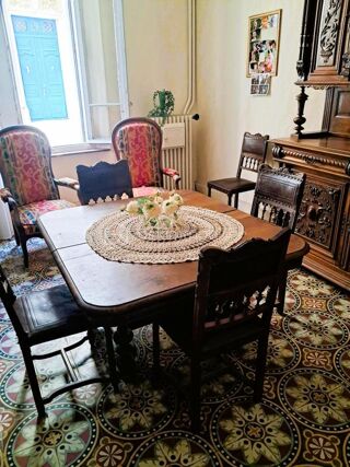  Propri�t�/ch�teau � vendre 11 pi�ces 306 m�