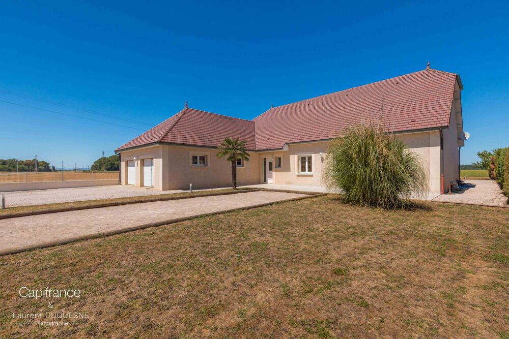Vente Maison LONCHAMP SUR UNE PARCELLE DE 2876 m2  MAISON DE 150 M2 AVEC GARAGE ET PISCINE Longchamp