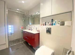  Appartement � vendre 5 pi�ces 121 m�