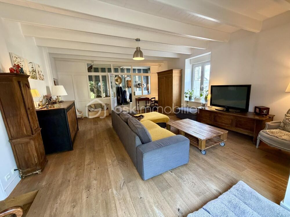 Maison familiale rénovée avec jardin  Coeur de Crach