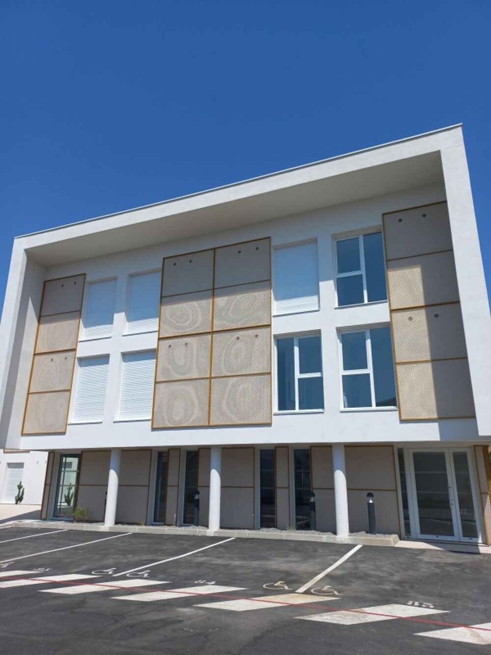 Studio avec parking à La Garde