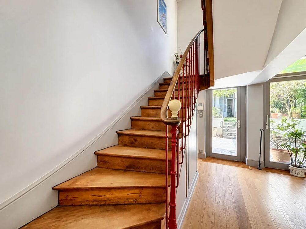 Maison de 9 pièces de 218 m² situé à Vichy