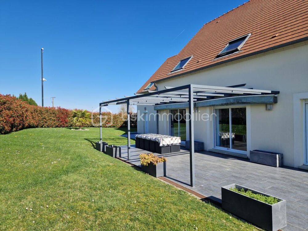 Magnifique propriété avec jardin et très belles prestations !