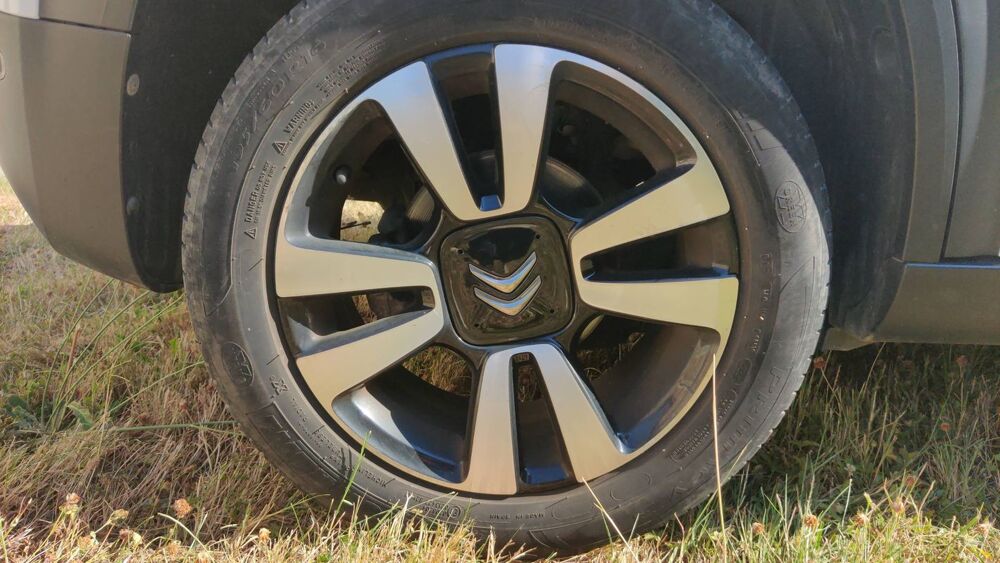 C3 Aircross 1.5 BlueHDi 102 Feel 2020 occasion 78000 Versailles