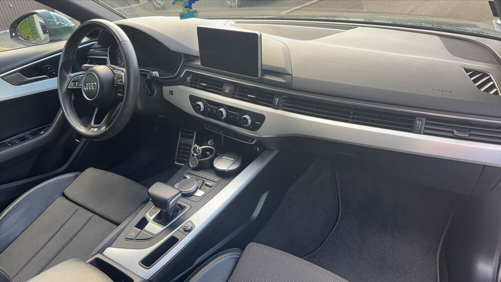 A4 3.0 TDI 218 S-Tronic 7 S line 2017 occasion 53000 Laval