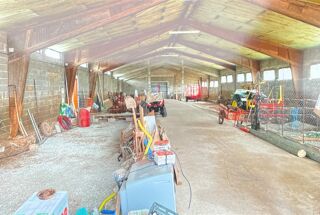  Remise / Grange � vendre 7 pi�ces 1200 m�