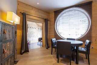  Chalet à vendre 11 pièces 335 m²