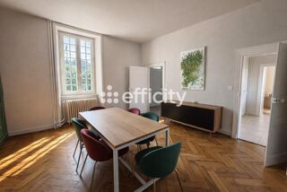  Maison � vendre 7 pi�ces 220 m�