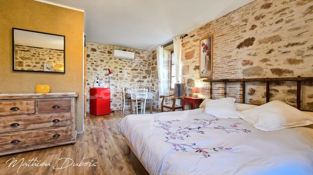 � vendre  Propri�t�/ch�teau Figeac (46100)