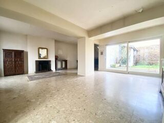  Maison � vendre 10 pi�ces 250 m�