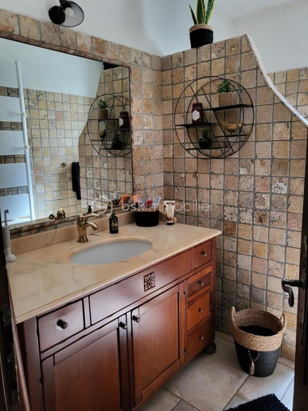 � vendre  Propri�t�/ch�teau Nimes (30900)