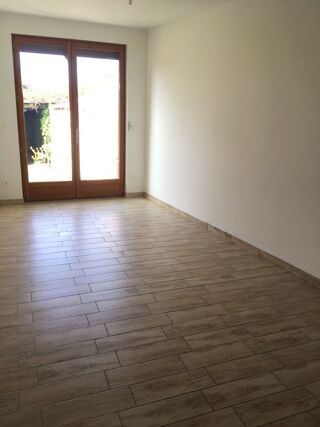  Appartement � louer 3 pi�ces 73 m�