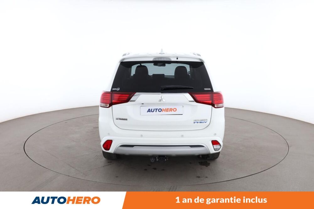 Outlander PHEV Twin Motor Intense 4WD 224 ch 2018 occasion 92130 Issy-les-Moulineaux