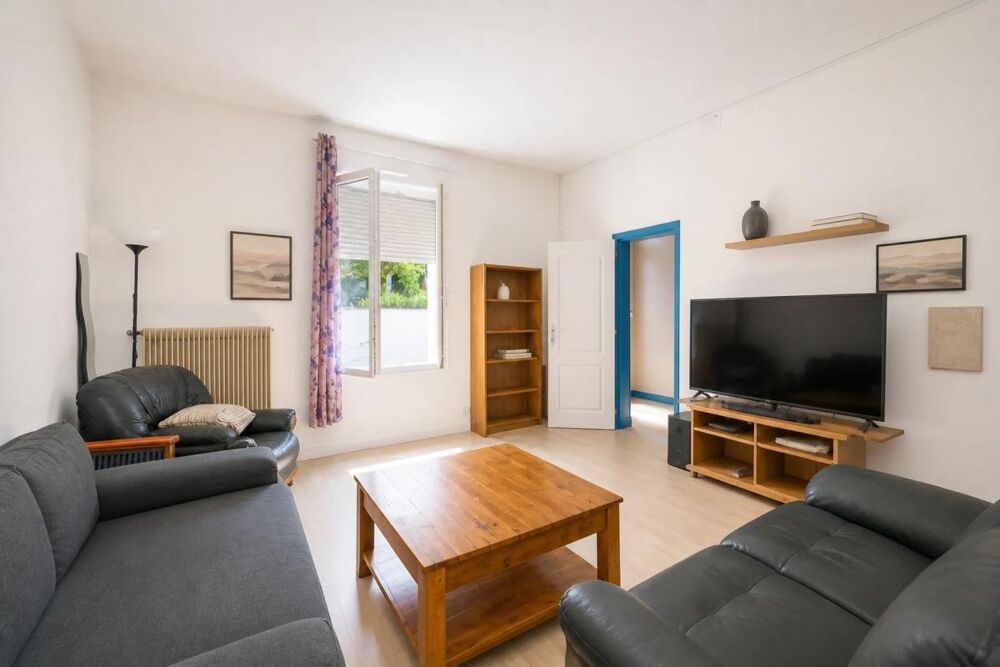 Vente Maison Maison de 5 pièces de 102 m² à Villechauve Villechauve