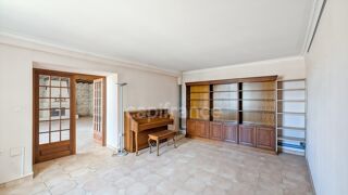  Maison à vendre 11 pièces 296 m²