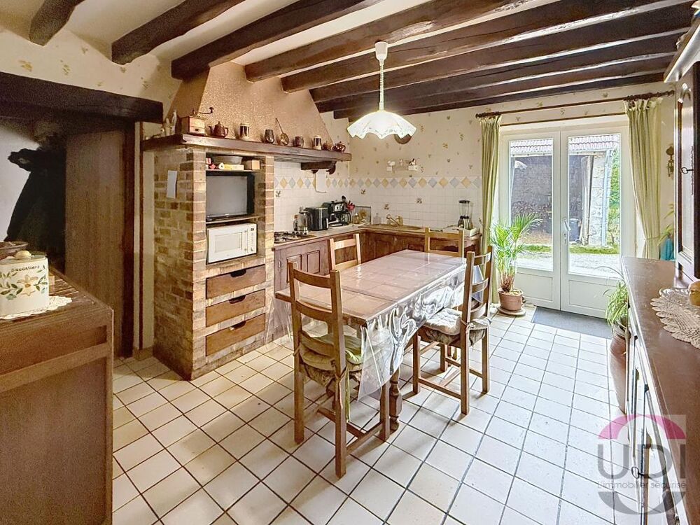 Vente Maison Maison en pierre avec dépendances sur la Chapelle Taillefert La chapelle taillefert