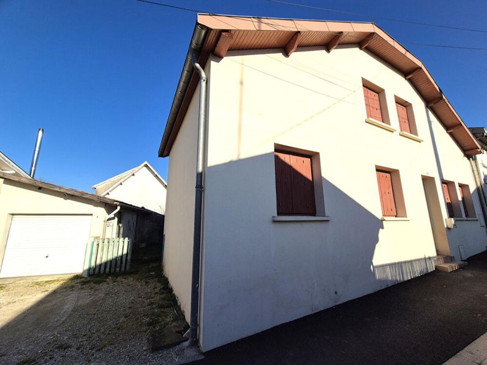 Belle Maison Individuelle de 75 m² à Rénover et Extensible à 100 m² avec Cour, Garage, Terrasse, Véranda et Terrain clos et arbo
