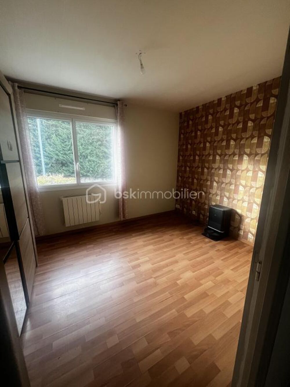 Vente Maison Maison de 92 m² avec jardin de 1 000 m² sans vis-à-vis, à proximité de Fougères La selle en luitre