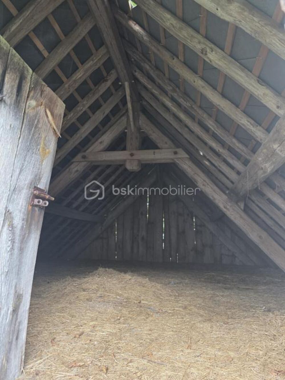 Vente Terrain Bâtiment de stockage et terrain de 500m2 Auguaise