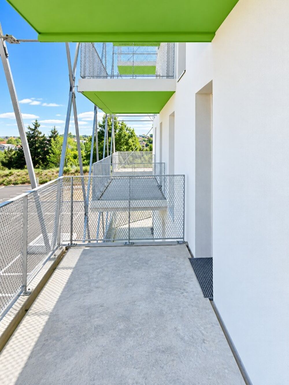 Location Appartement Beau T3 avec terrasse et parking à LORMONT Lormont