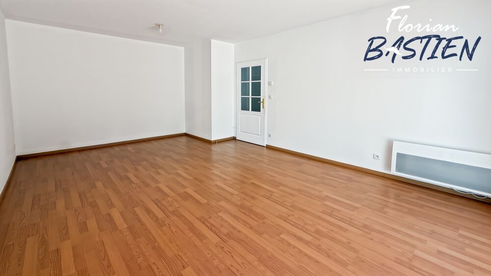 Vente Appartement ? NOUVEAUTÉ À VALENCIENNES : un T2 en rez-de-chaussée avec terrasse de 20 m² et garage ! Valenciennes
