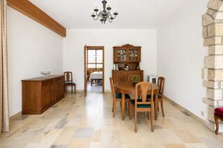  Propriété/château à vendre 10 pièces 303 m²