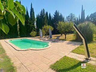  Propri�t�/ch�teau � vendre 13 pi�ces 390 m�