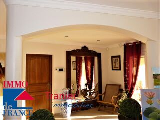  Propri�t�/ch�teau � vendre 6 pi�ces 235 m�