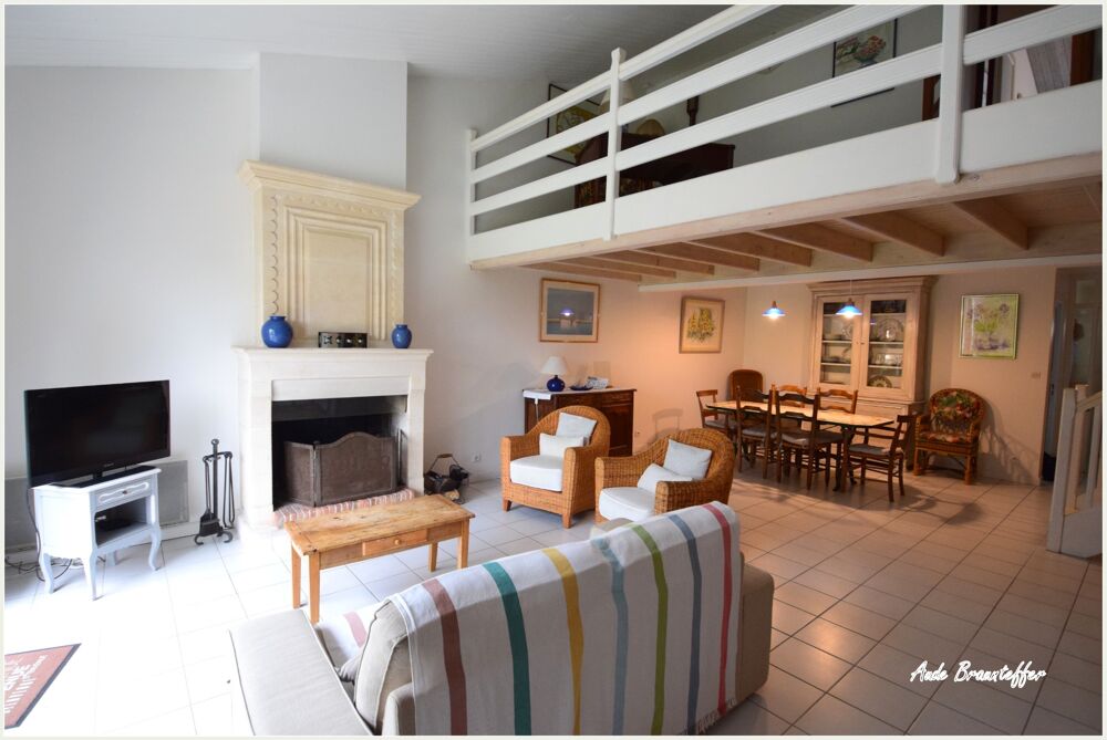 Vente Maison Maison à vendre 5 pièces SAINT MARTIN DE RE (17): Maison familiale lumineuse au calme, proche commerces et plage Saint martin de re